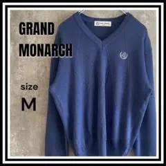 【グランドモナーク】Vネックセーター ワンポイントロゴ刺繍M