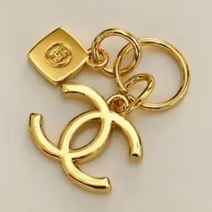 CHANEL シャネル 2023年 ホリデー限定 ココマーク チャーム ゴールド