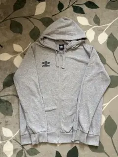 umbro フード付きジップアップパーカー グレー