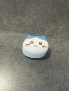 ちいかわ ハチワレ おかおミニシリコンポーチ