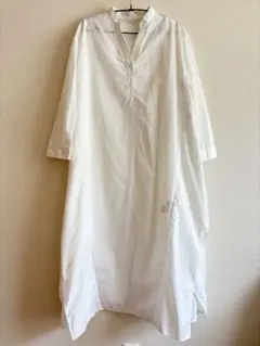 ナノユニバース　ロング丈　シャツワンピース　ブラウス　ノーカラー　ホワイト