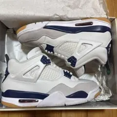 nike sb Air Jordan 4 ホワイト/ネイビー