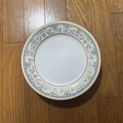 ノリタケ ディナー皿27cm ゴールドリッチ 金彩 五七桐花紋 3枚 - メルカリ