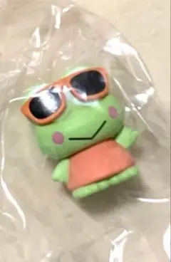 かえる カプセルトイ フィギュア サングラス
