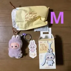 POP MART PIN FOR LOVE ぬいぐるみ　イニシャル M