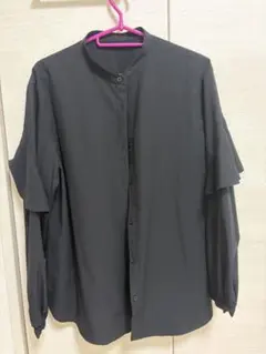 GU ラッフルスリーブブラウス　ブラック フリル