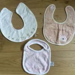 スタイ3枚セット　ファミリア　雑貨屋さん