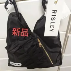 最終お値下価格　新品アウトドアRISLEY リズレー トライアングルフリルバッグのサムネイル