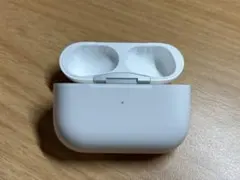 え*ん様 AirPods Pro 第1世代 充電ケースのみ ワイヤレス充電対応