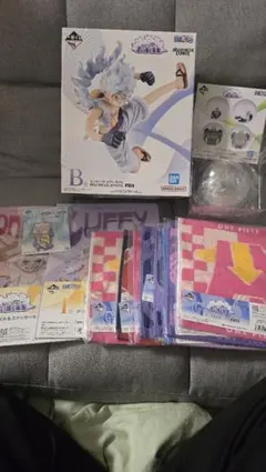 一番くじ ワンピース 思い描く未来　B賞 ルフィ ギア5　E賞セラフィムその他