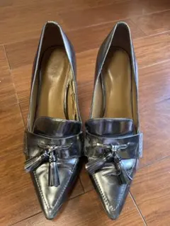 coach ポインテッドトゥヒール　タッセル付き