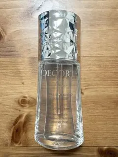 DECORTÉ AQ毛穴オイル美容液のサムネイル