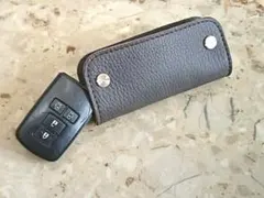 キーケース(本革) スマートキーと家の鍵が入るスマートキーケース