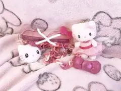 キティちゃん　ＵＳＪ　３点セット♡指輪２つ　マスコット