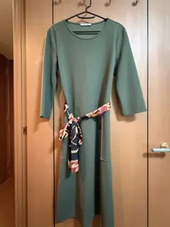 ZARA オリーブグリーン カットソーワンピース