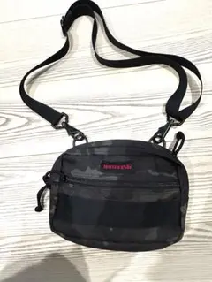 BRIEFING ショルダーバッグ カモフラ 柄