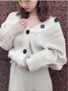 ⭐︎美品【snidel】アイボリー ケーブルニットカーディガン