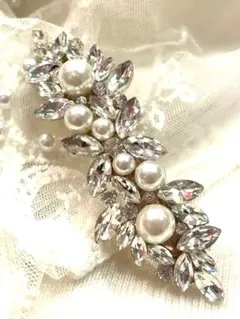 クリスタルパール　ゴールドバレッタ