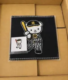 新品　ファミリア　ワッペン　ハンカチ　阪神タイガース