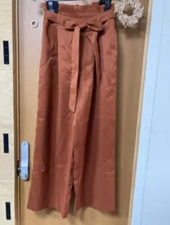 VISリボン付きオレンジブラウンワイドパンツ