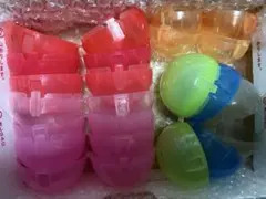 ガチャガチャ　カプセル　空　工作用　など