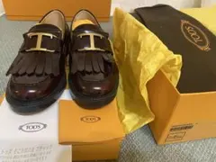 Item thumbnail for item 027cb52a-42c6-4fda-8acb-984c720eeba7