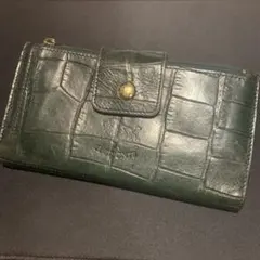 IL BISONTE 　クロコ型押しレザー　長財布