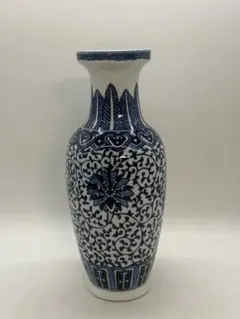 中国の染付花卉紋瓶 - メルカリ