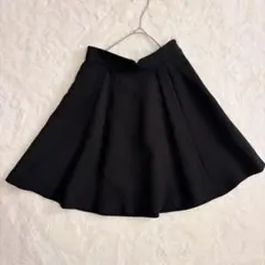 美品ミッシュマッシュ　フレアミニスカート　Ｍ　黒　裏地あり　ウエストゴム　デート