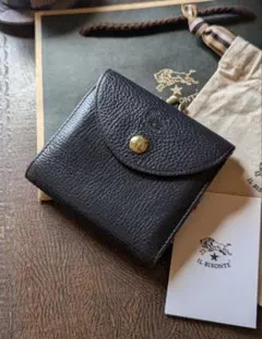 イルビゾンテ コンパクト がま口 ダークネイビー シボ加工 美品 男女兼用