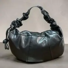 00s archive one shoulderbag croissant - メルカリ