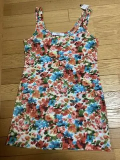 【新品】花柄タンクトップのサムネイル