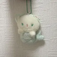猫の貝殻キーホルダー