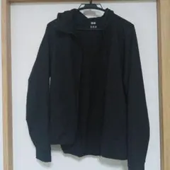 UNIQLO ブラック フード付きジャケット