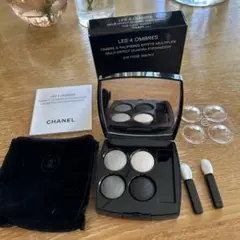 CHANEL　レ キャトル オンブル　246　ティセスモーキー