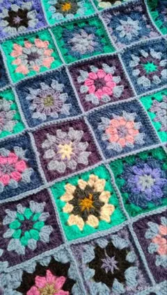 モチーフ編みマルチカバーブランケット かぎ針