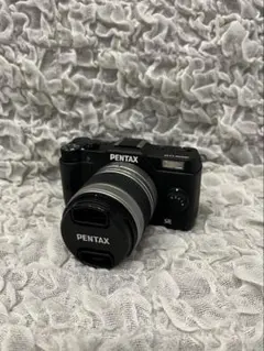 美品☆PENTAX Q10 02スタンダードzoom☆ PENTAX デジタルミラーレス一眼 Q10 ズームレンズキット