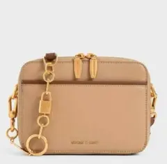 Charles & Keith ダブルジップクロスボディバッグ