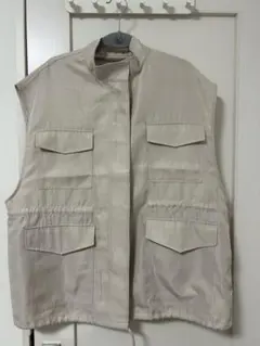 ミリタリーベスト　アイボリー　GRL