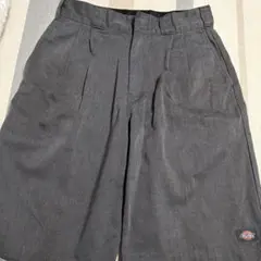 Dickies ハーフパンツ グレー Lサイズのサムネイル