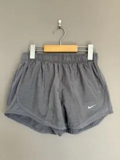 Nike DRI-FIT グレー　パンツ レディース　Sサイズ