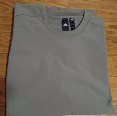 adidas Tシャツ　AEROREADY