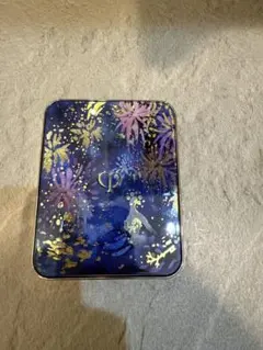 クレドポーボーテ オンブルクルールクアドリ 501ホリデーコレクション 箱付き