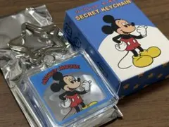 ディズニー ミッキーマウス シークレットキーチェーン　新品