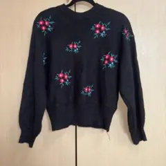 One after another NICE CLAUP花柄刺繍 長袖ニット 黒