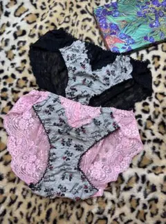 ミッキー、ミニー　レースショーツセット ブラック ピンク　２枚セット
