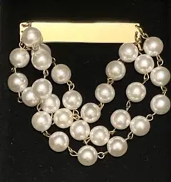 【3月31日をもって削除いたします】 フェイクパールブローチ