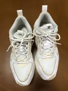 adidas × NAKED 限定コラボ スニーカーのサムネイル