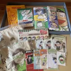 チョロ松 15点 缶バッジ他グッズセット おそ松さん まとめ売り