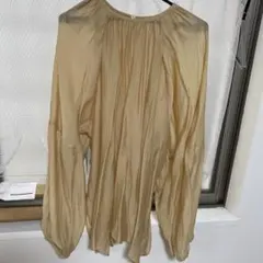 お値下げしました‼️BEARDSLEY ベージュ シフォン長袖ブラウス F